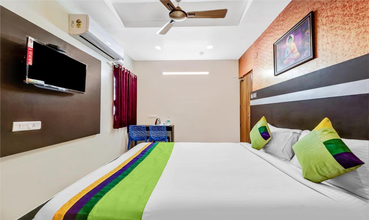 Hotel Treebo Sripadha Residency Alipiri Road Tirupati Esterno foto