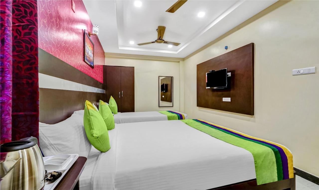 Hotel Treebo Sripadha Residency Alipiri Road Tirupati Esterno foto